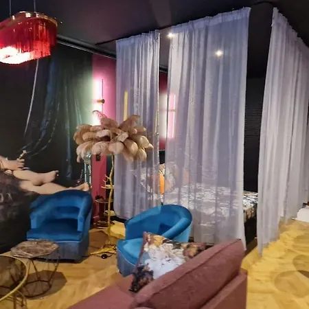 Apartman Le Boudoir D'olympe Erotico-romantique